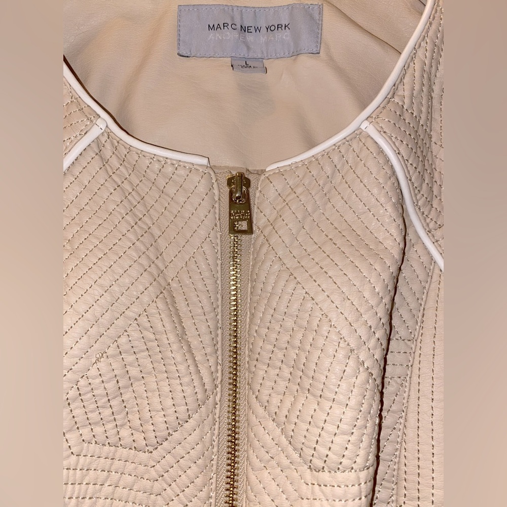 NWOT MARC NEW YORK Women’s Cream Faux Leather Textured Moto Jacket - Picture 9 of 9